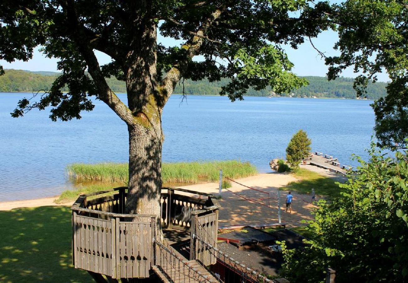 Ferienwohnung in Ulricehamn - Familienfreundliche Ferienapartments am See Asunden