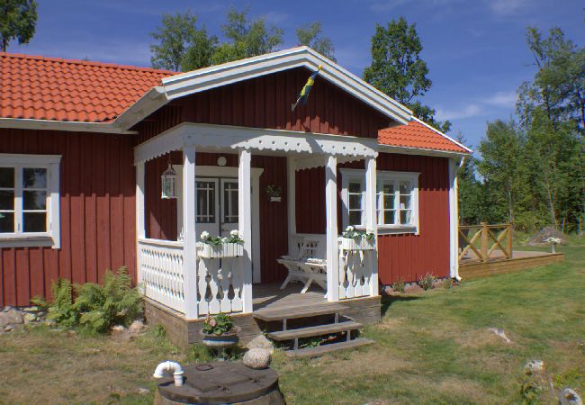 Ferienhaus in Lammhult - Ferienhaus mit Internet, Sauna und Motorboot am See Stråken in Småland