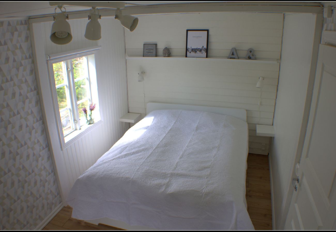 Ferienhaus in Lammhult - Ferienhaus mit Internet und Sauna und Boot am See Stråken in Småland