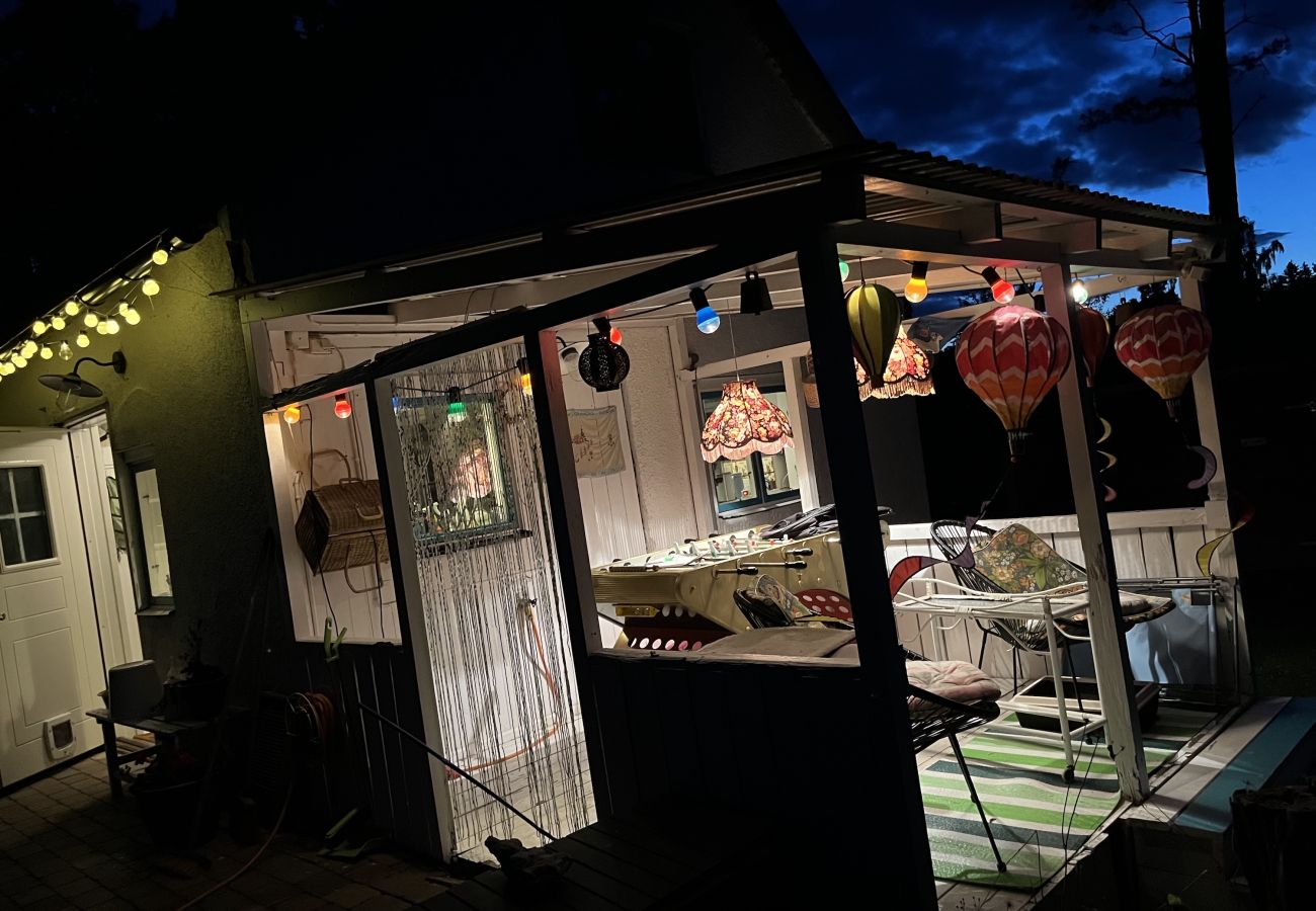 Ferienhaus in Stånga - Ferienhaus mit eigenem kleinen See auf der Sommerinsel Gotland