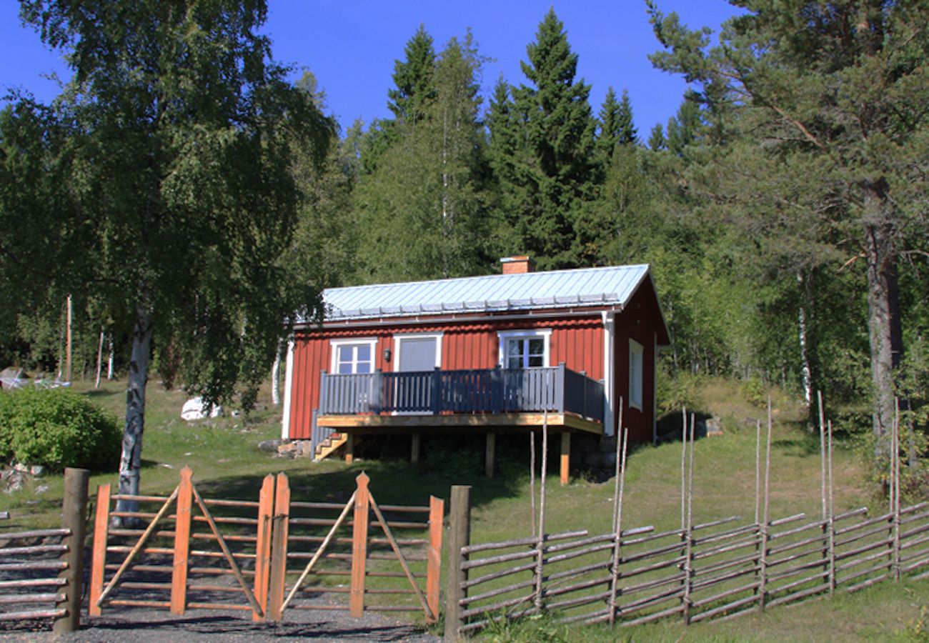 Ferienhaus in Ullånger - Urlaub an der Hohen Küste mit Seeblick