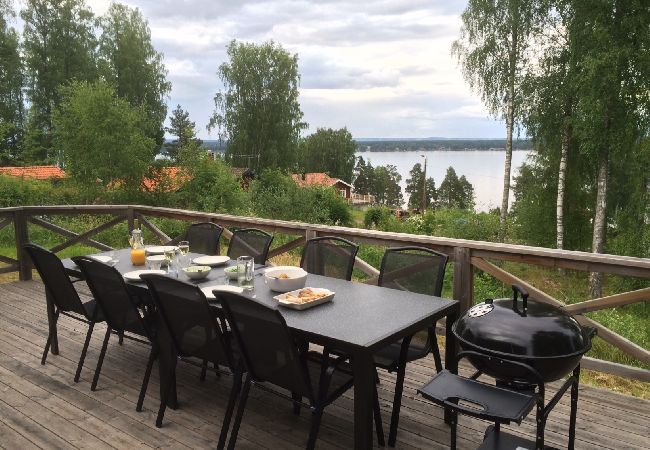 Ferienhaus in Sollerön - Urlaub mit Seeblick auf den wunderschönen Siljansee