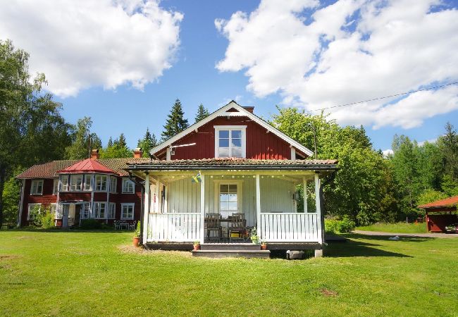 Ferienhaus in Hedesunda - Charmantes Ferienhaus unweit vom Ufer des  Dalälven