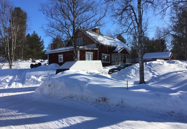 Ferienhaus in Lofsdalen - Charmantes Ferienhaus in Lofsdalen am See Lofssjön