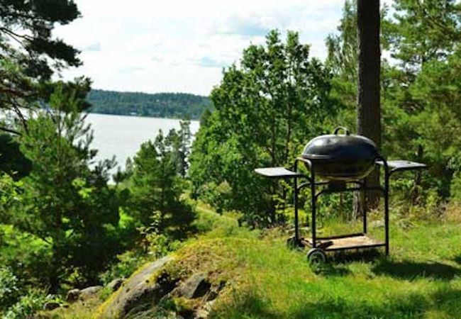 Ferienhaus in Vikbolandet - Urlaub mit Meerblick und Sauna