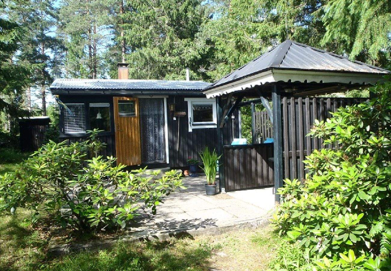 Ferienhaus in Arboga - Enebopark