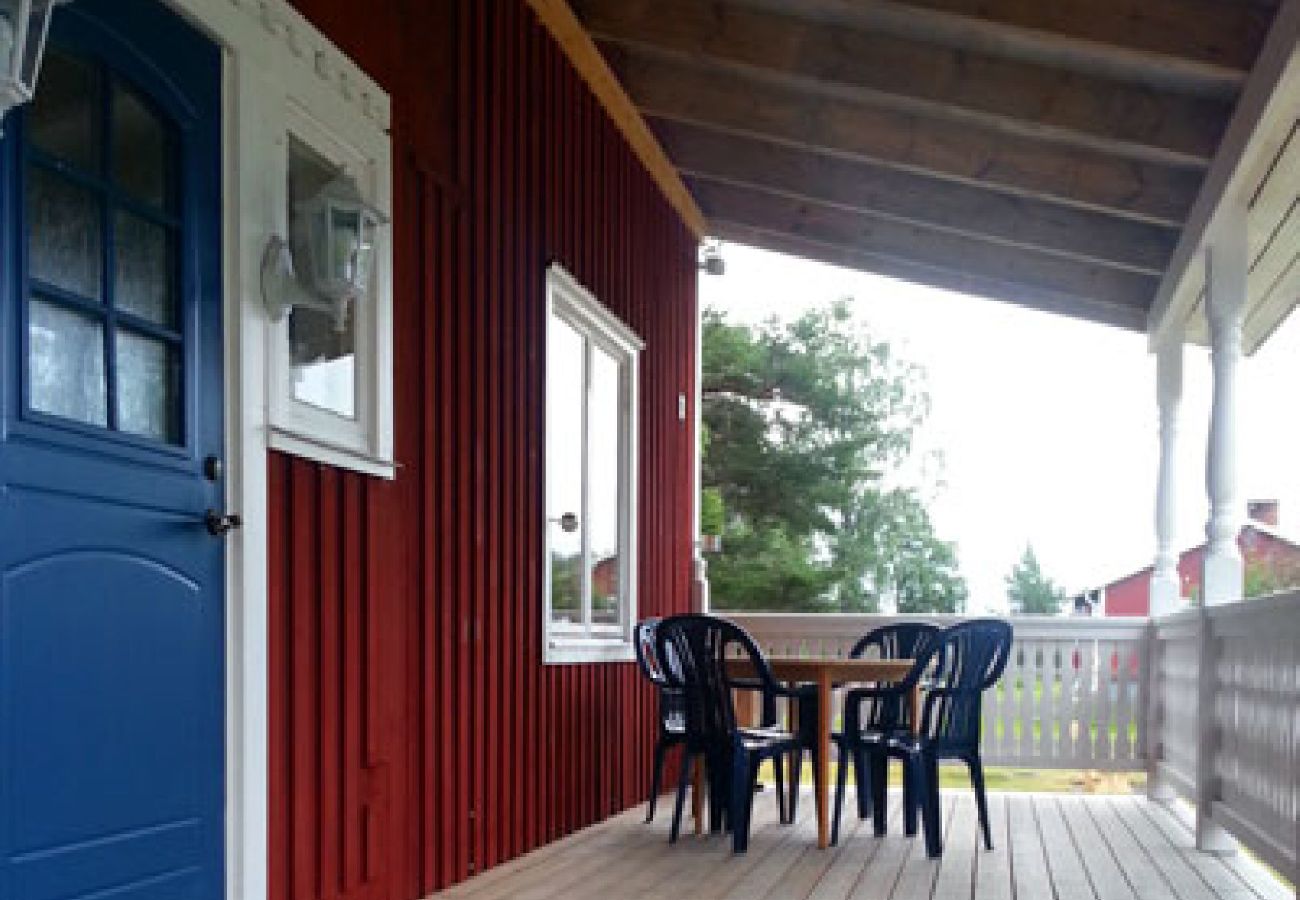 Ferienhaus in Abborrträsk - Komfortables Ferienhaus direkt am See, Angeln, Jagd, Schneemobile fahren direkt ab Haus