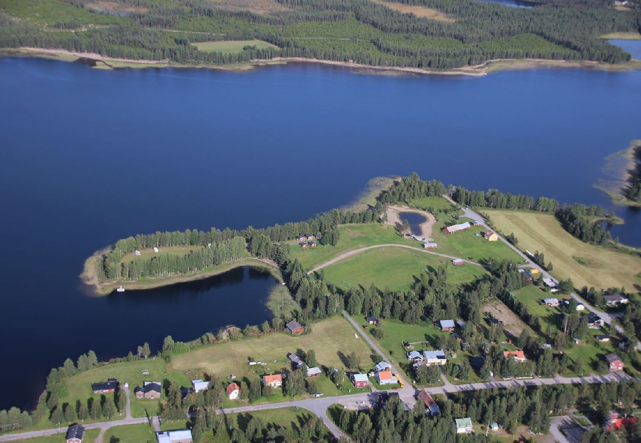 Ferienhaus in Gargnäs - Blockhaus im Herzen Lapplands