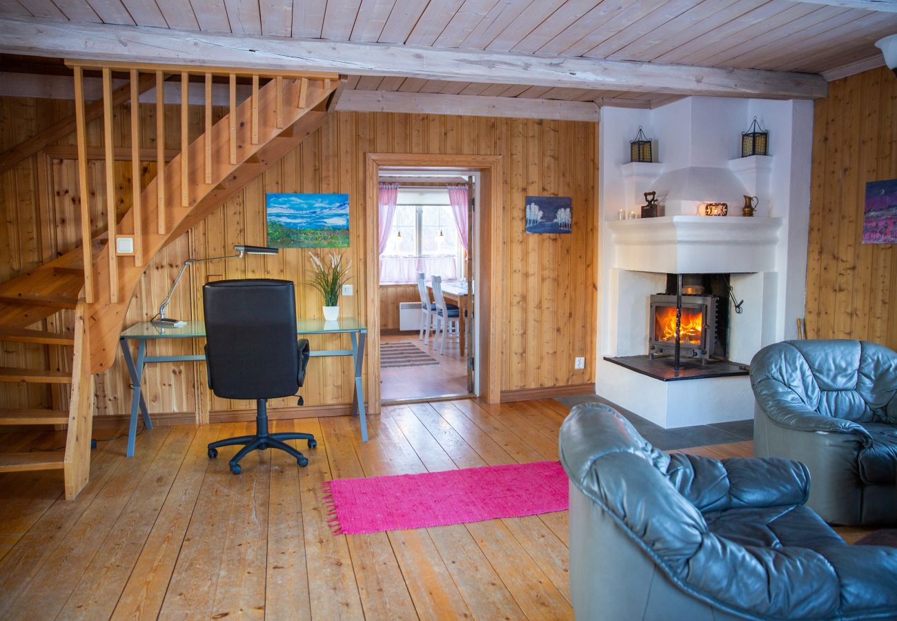 Ferienhaus in Gargnäs - Blockhaus im Herzen Lapplands