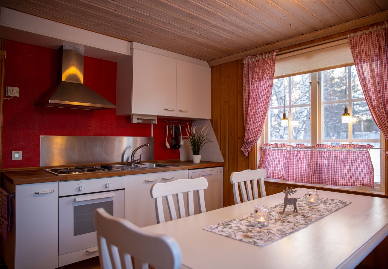 Ferienhaus in Gargnäs - Schönes Blockhaus im Herzen Lapplands