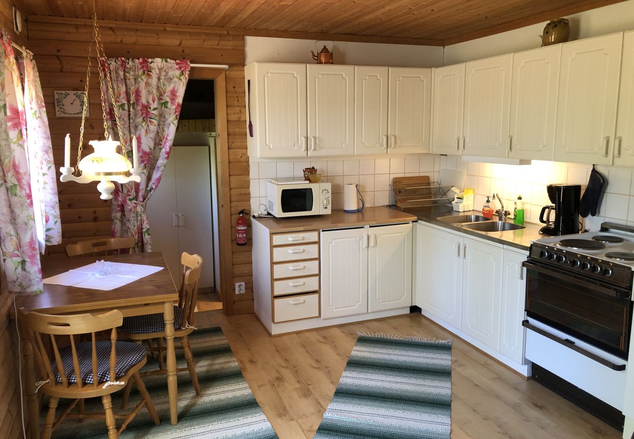 Ferienhaus in Bengtsfors - Schönes Ferienhaus am See mit Boot