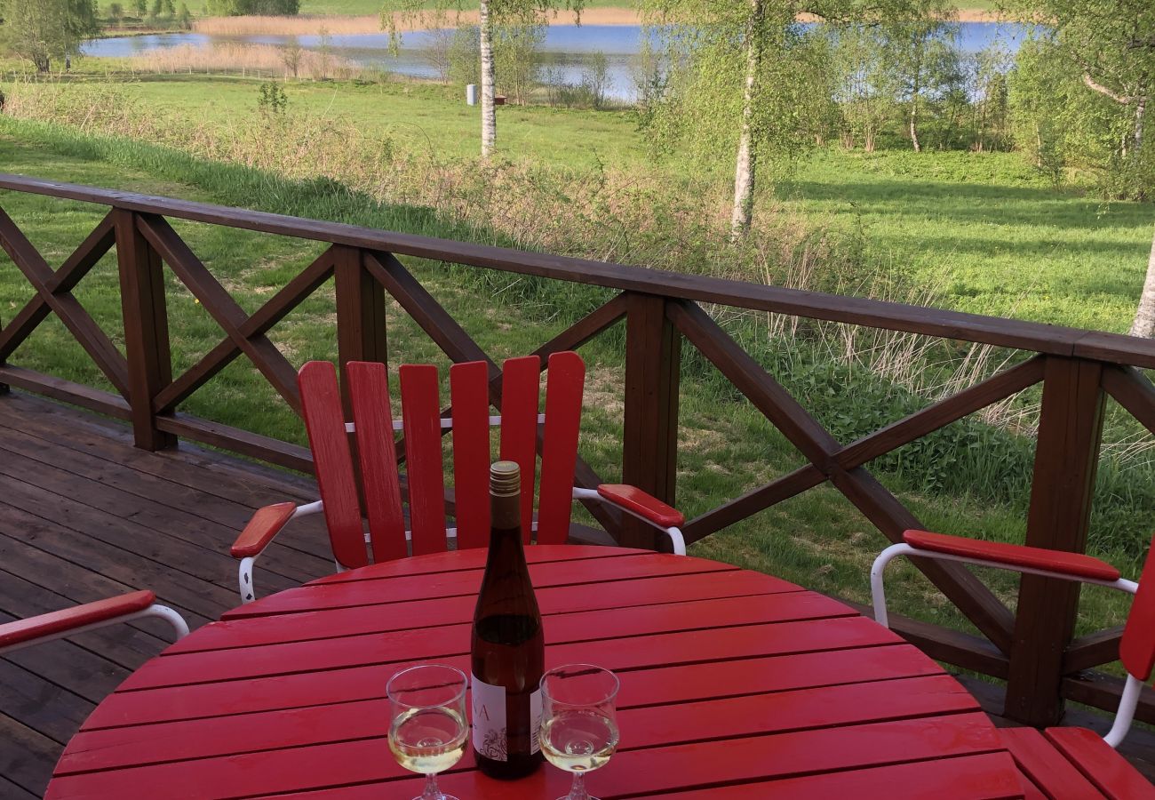 Ferienhaus in Bengtsfors - Schönes Ferienhaus am See mit Boot
