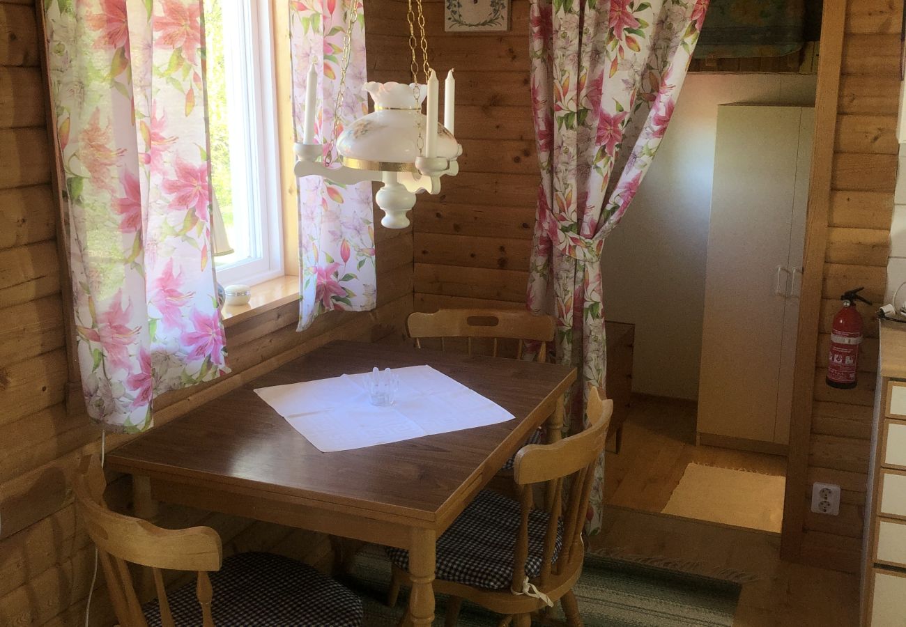 Ferienhaus in Bengtsfors - Schönes Ferienhaus am See mit Boot