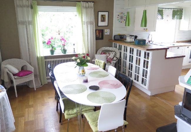 Ferienhaus in Västra Frölunda - Schöne Privatvilla unweit von Göteborgs Zentrum Ferienhaus in Västra Frölunda - Schöne Privatvilla unweit von Göteborgs Zentrum