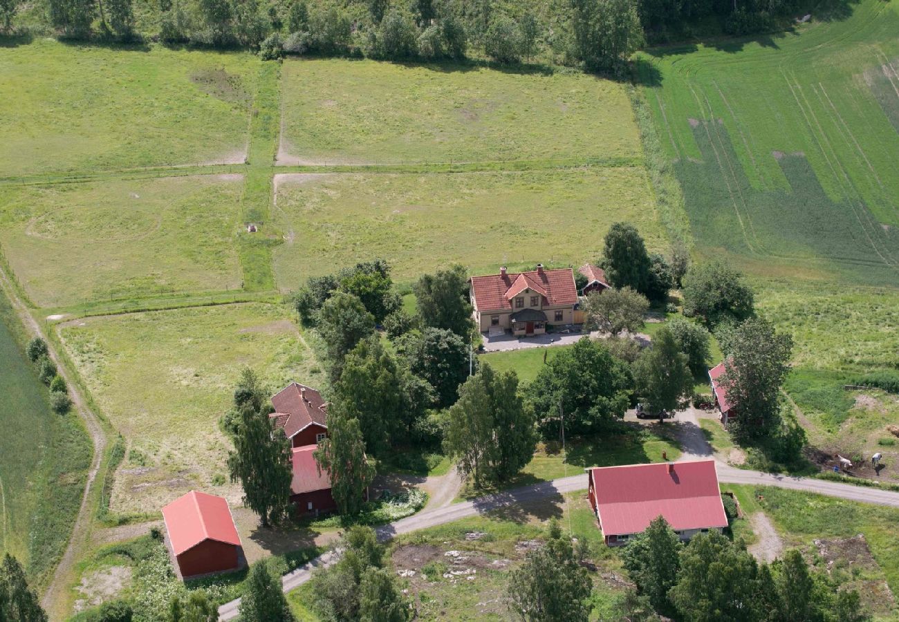 Ferienhaus in Malmköping - Ferienhaus in Land der Schlösser und Herrensitze