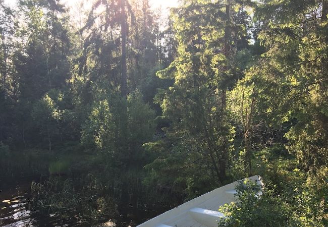 Ferienhaus in Aspabruk - Ferienhaus mitten im Wald von Trived zwischen zwei Seen