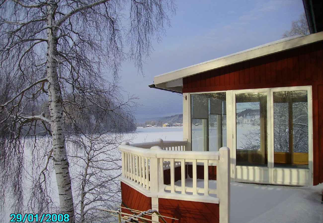 Ferienhaus in Näsåker - Schönes Ferienhaus am Ufer des Ångermanälven