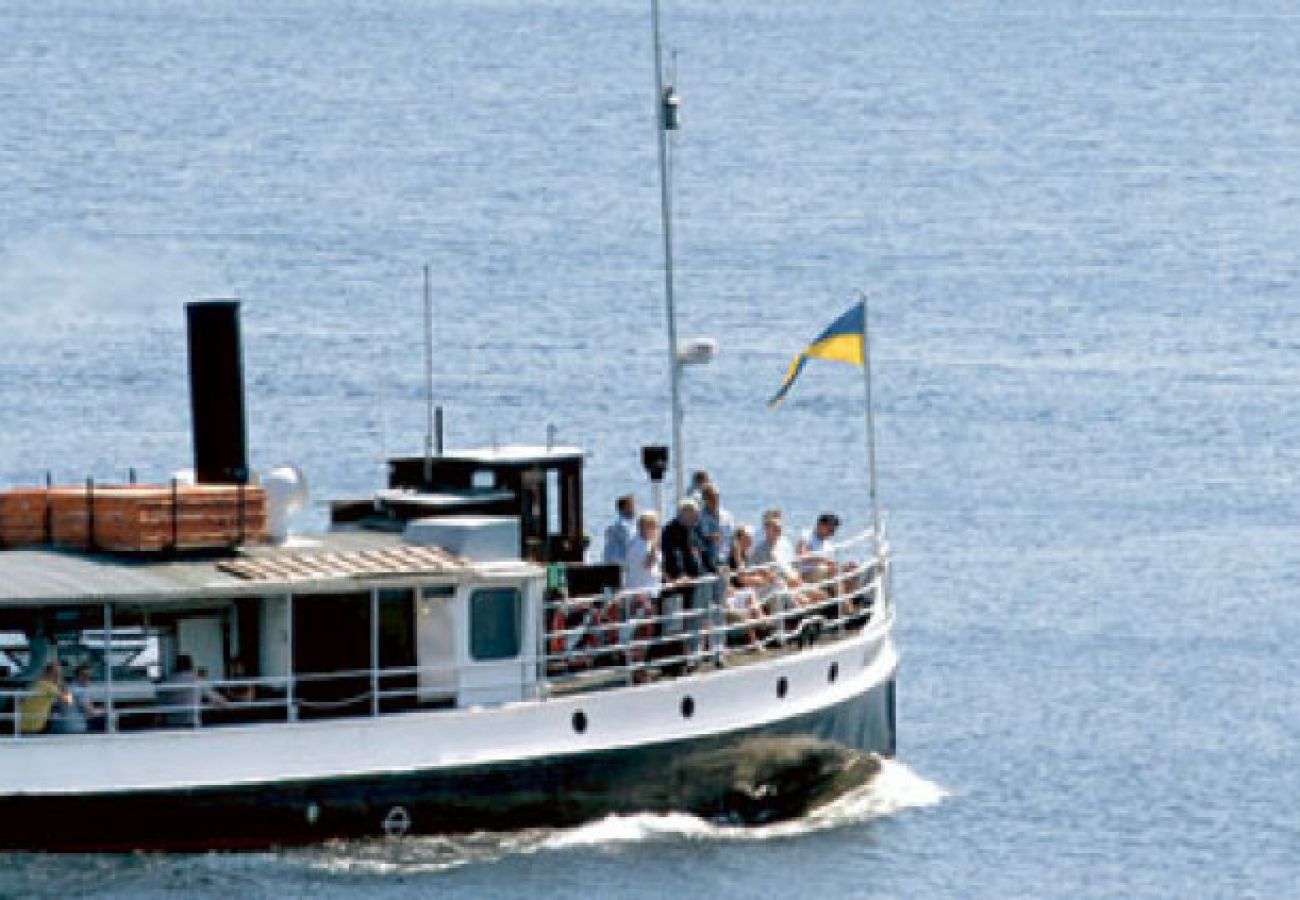 Ferienhaus in Ydre - Ferienhaus am See Östra Lägern mit eigenem Ruderboot