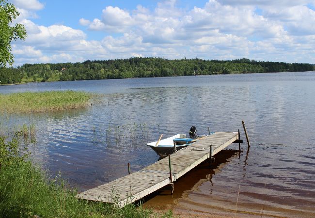 Ferienhaus in Lekeryd - Wunderbares Ferienhaus auf einem Seegrundstück in Småland