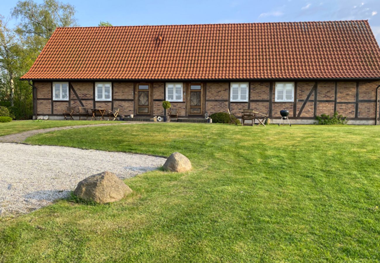 Ferienwohnung in Bara - Albatross