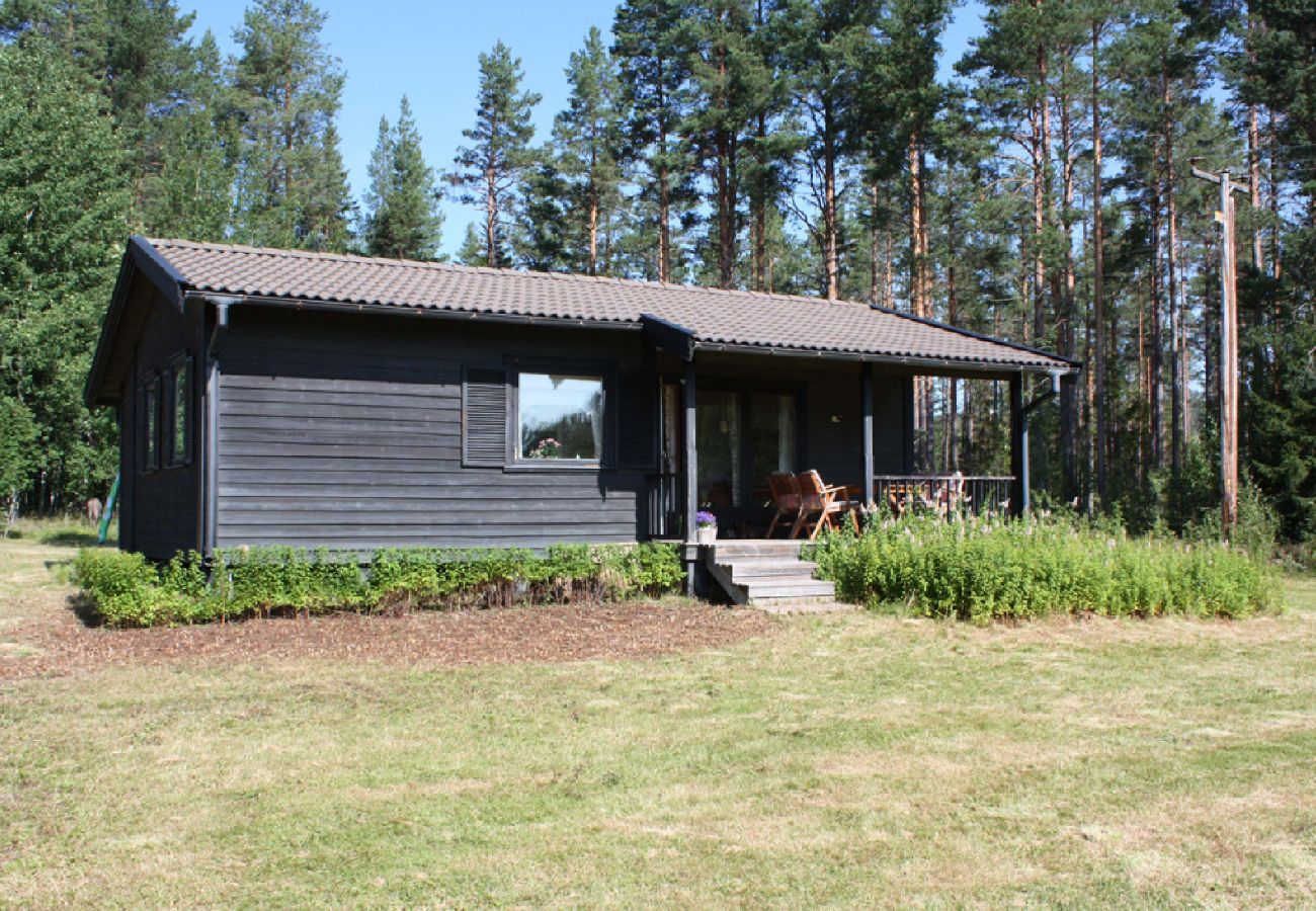 Ferienhaus in Sollefteå - Swedish cottage Backsjön