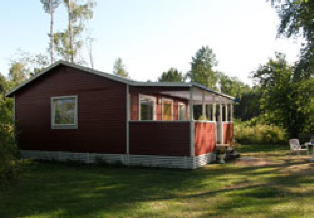 Ferienhaus in Motala - Ferienhaus am Strand des Vätternsees