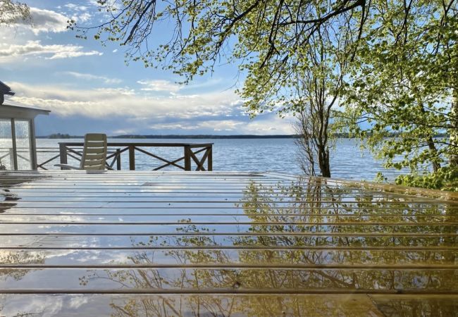 Ferienhaus in Näshulta - Direkt am See mit eigener Badestelle