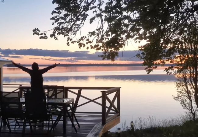 Ferienhaus in Näshulta - Direkt am See mit eigener Badestelle