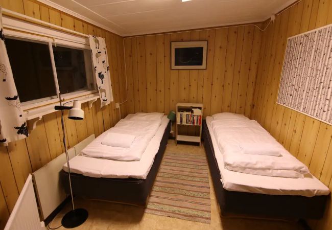 Ferienhaus in Kiruna - Ferienhaus in Traumlage am Wasser in Nordschweden