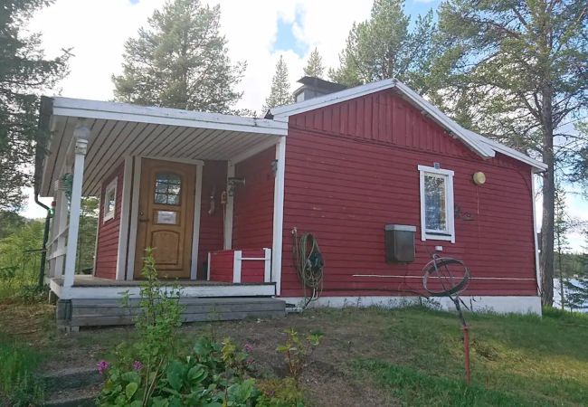 Ferienhaus in Kiruna - Ferienhaus in Traumlage am Wasser in Nordschweden