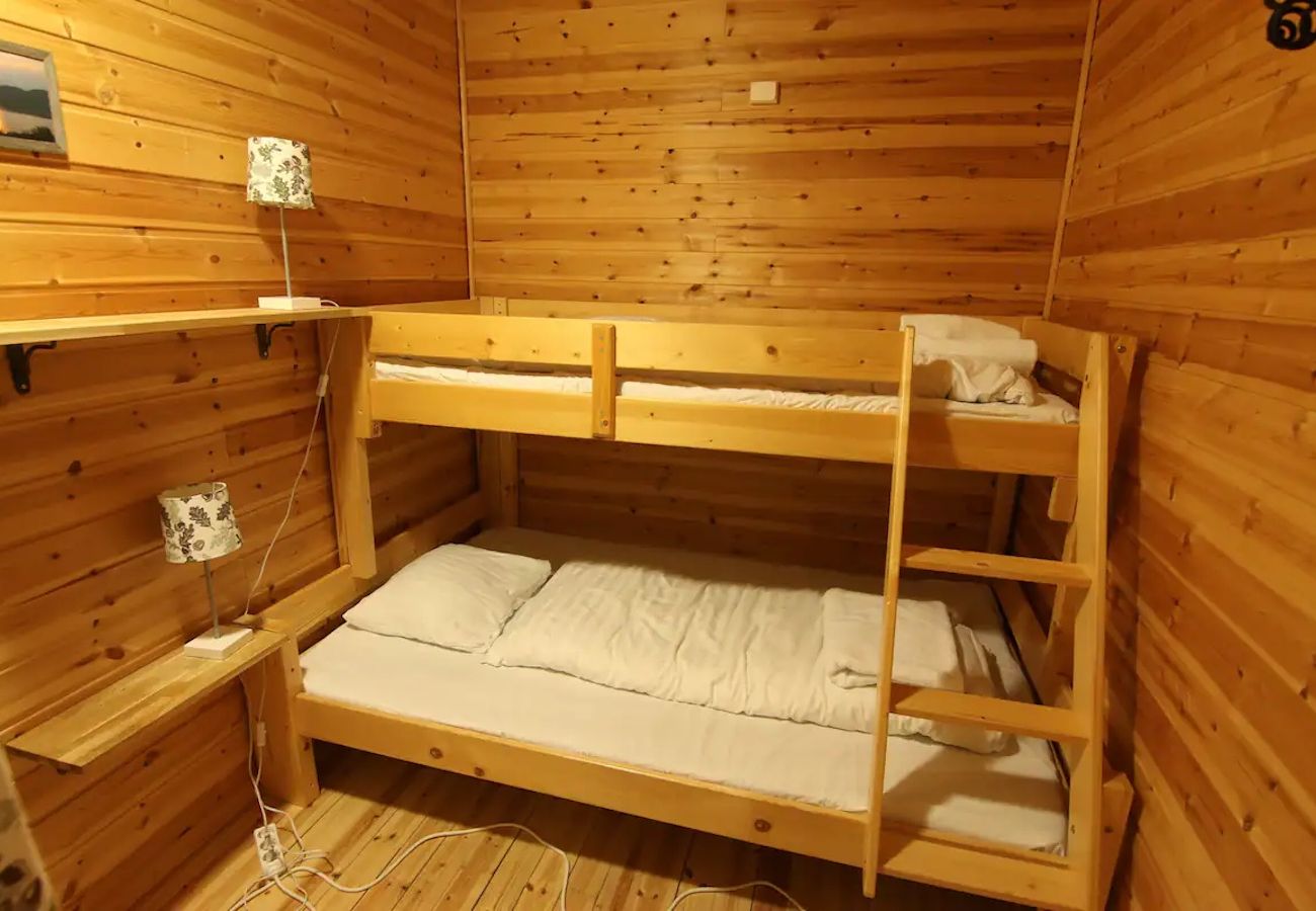 Ferienhaus in Kiruna - Ferienhaus in Traumlage am Wasser in Nordschweden