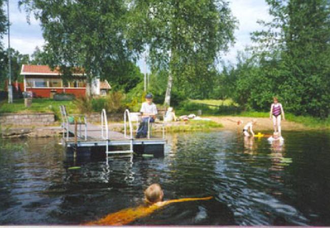 Ferienhaus in Gränna - Gemütliche Ferienhaus am See unweit von Gränna