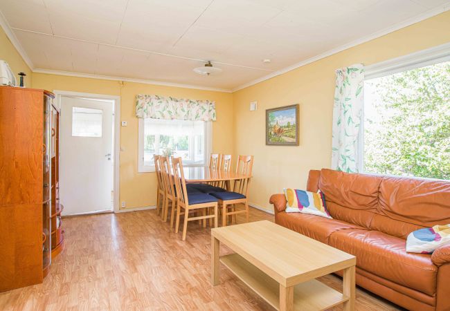 Ferienhaus in Gränna - Gemütliche Ferienhaus direkt am See unweit von Gränna Ferienhaus in Gränna - Gemütliche Ferienhaus direkt am See unweit von Gränna