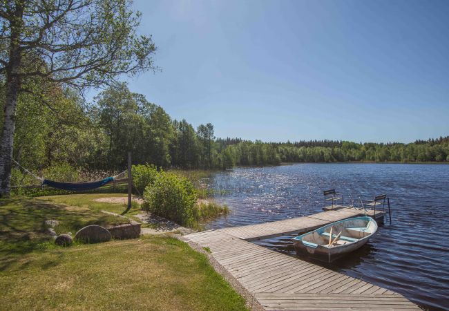 Ferienhaus in Gränna - Gemütliche Ferienhaus am See unweit von Gränna