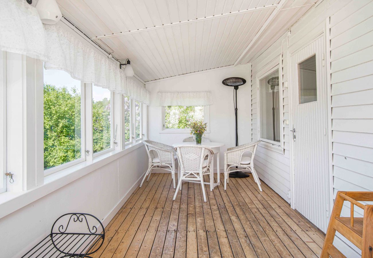 Ferienhaus in Gränna - Gemütliche Ferienhaus direkt am See unweit von Gränna