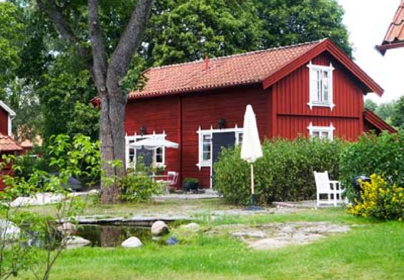 Ferienwohnung in Västerås - Jaktstuga