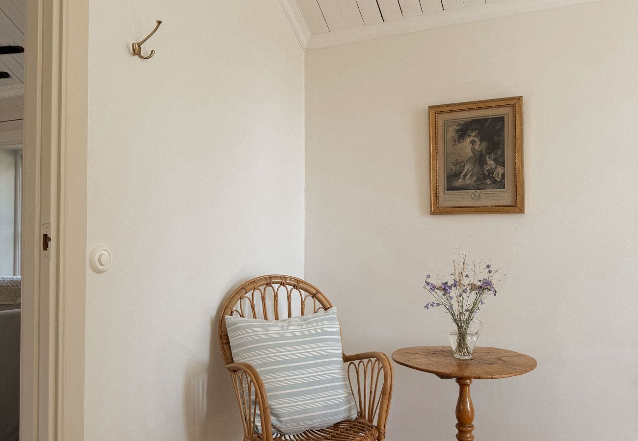 Ferienhaus in Gnesta - Traumurlaub am See auf einem Herrengut in Sörmland