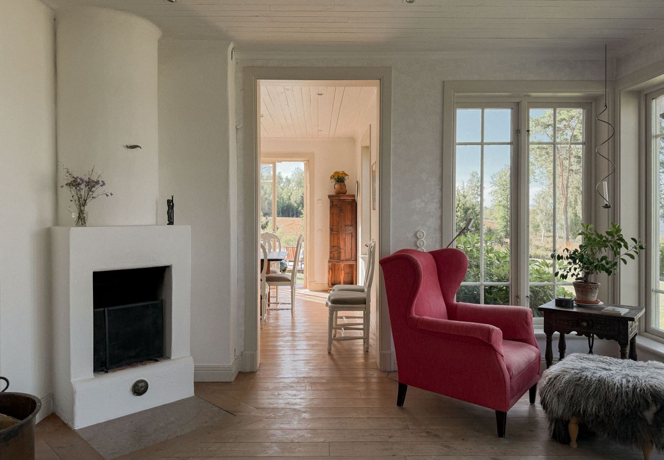 Ferienhaus in Gnesta - Traumurlaub am See auf einem Herrengut in Sörmland