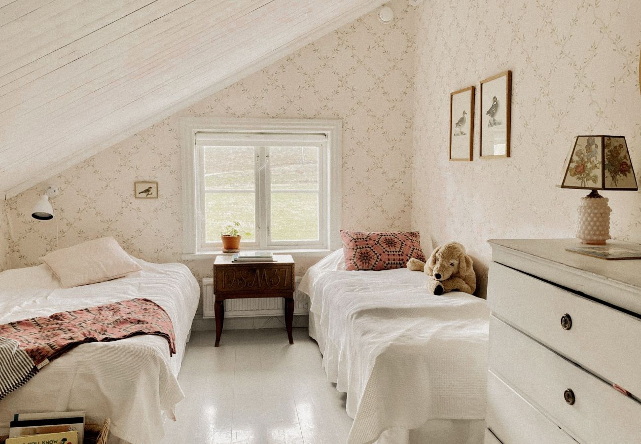 Ferienhaus in Gnesta - Traumurlaub am See auf einem Herrengut in Sörmland