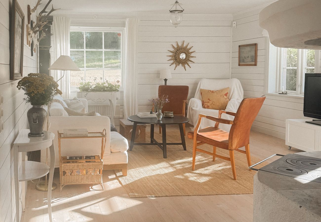 Ferienhaus in Gnesta - Traumurlaub am See auf einem Herrengut in Sörmland