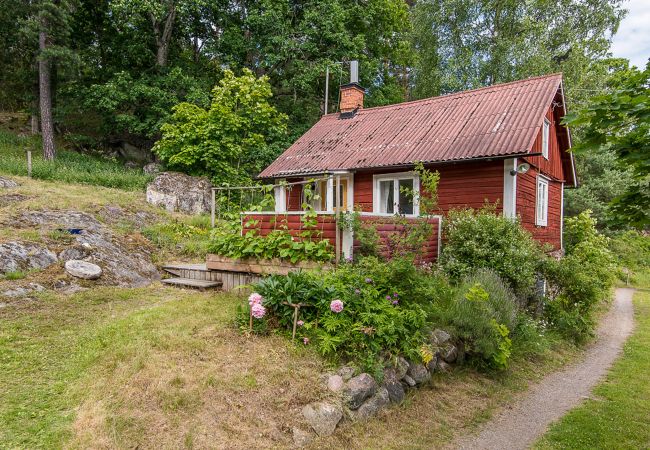 Ferienhaus in Valdemarsvik - Urlaub auf dem Bauernhof 10 Minuten von der Ostseeküste