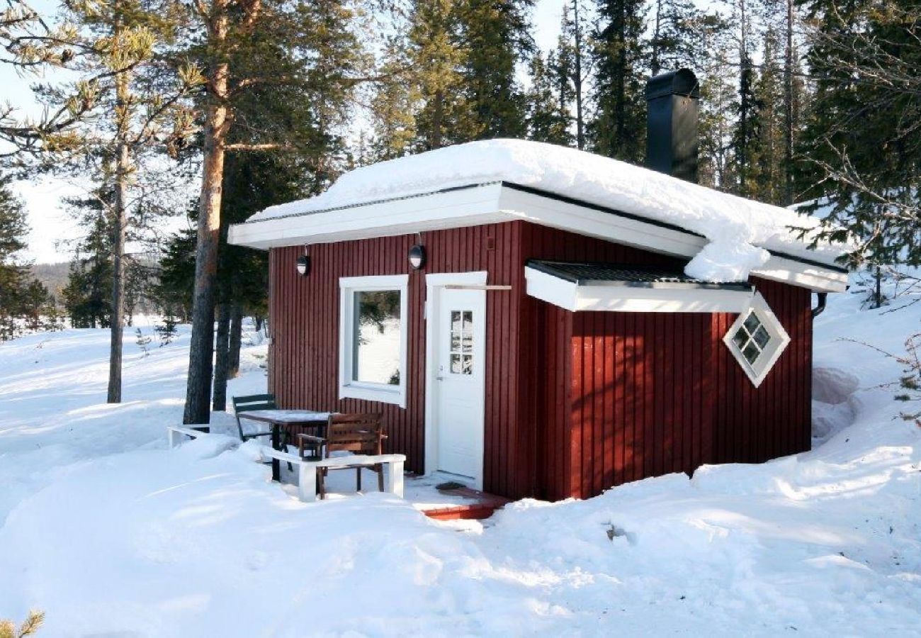 Ferienhaus in Kiruna - Urlaub am Wasser mit Nordlichtern oder Mitternachtssonne