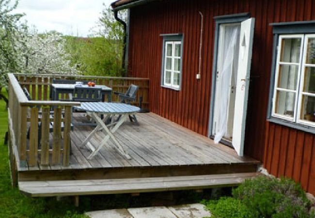 Ferienhaus in Västervik - Gemütliches Ferienhaus auf einem Landhof mit Boot 