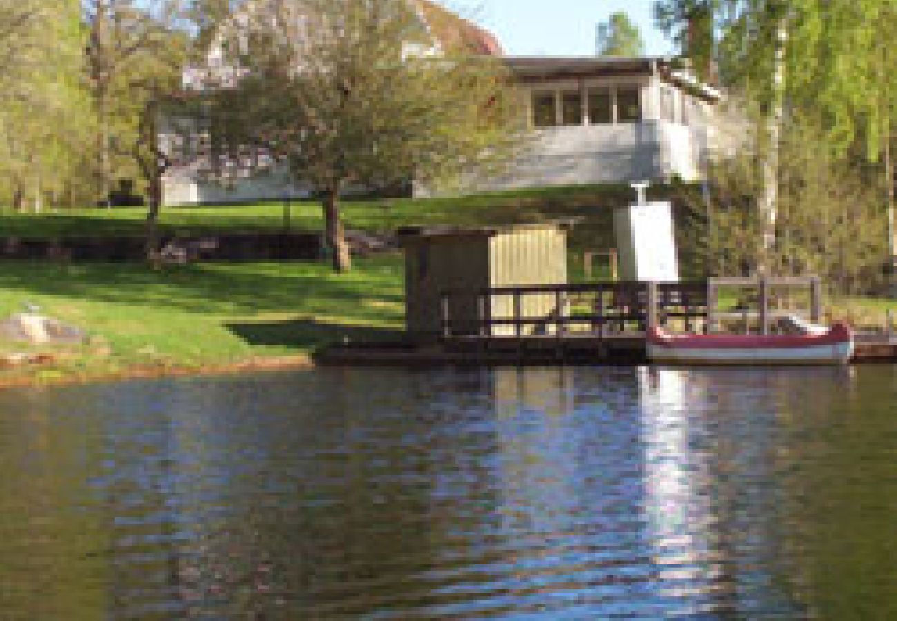 Ferienhaus in Nybro - Exklusives Ferienhaus 20 Meter von einem privaten See