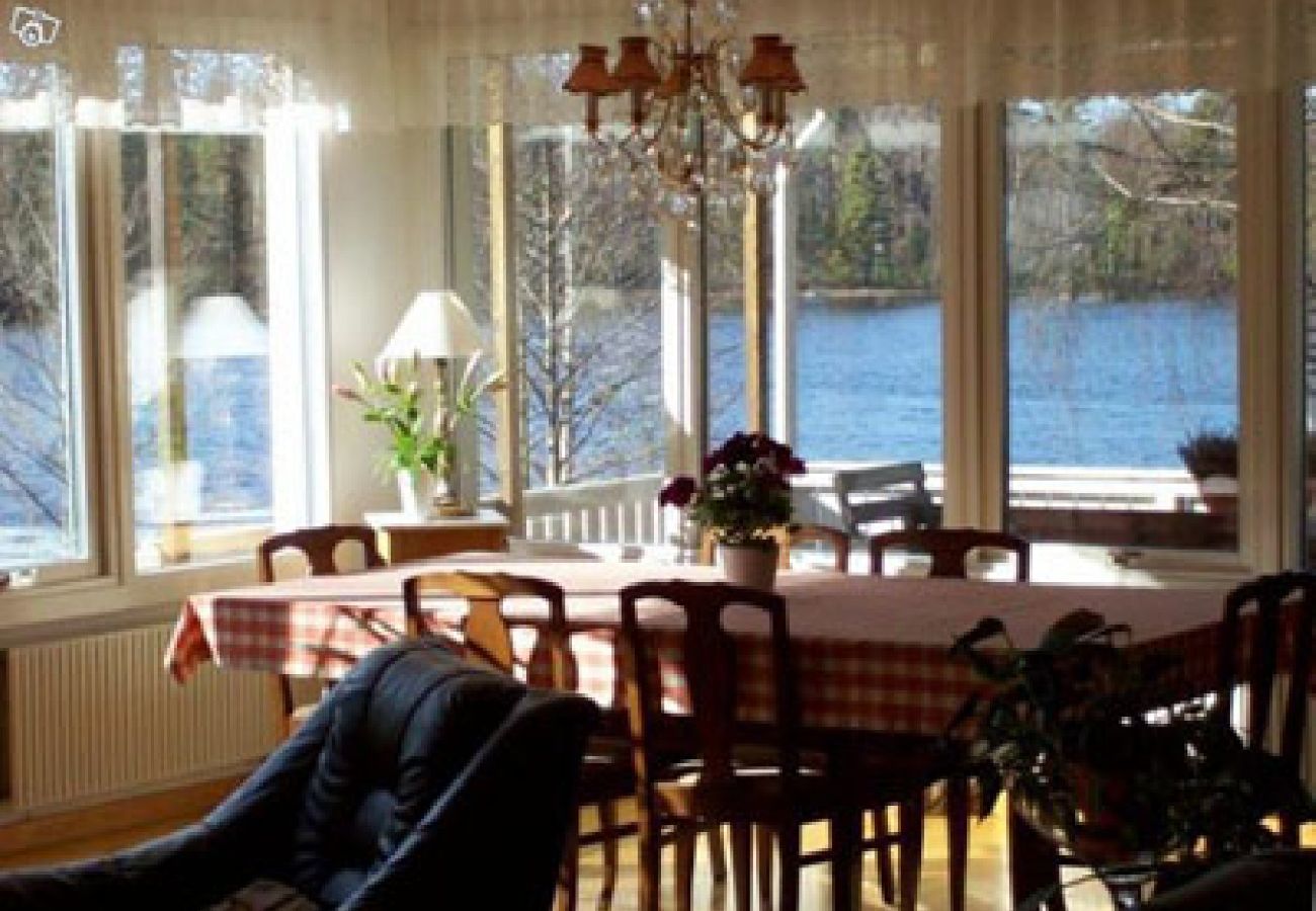 Ferienhaus in Nybro - Exklusives Ferienhaus 20 Meter von einem privaten See