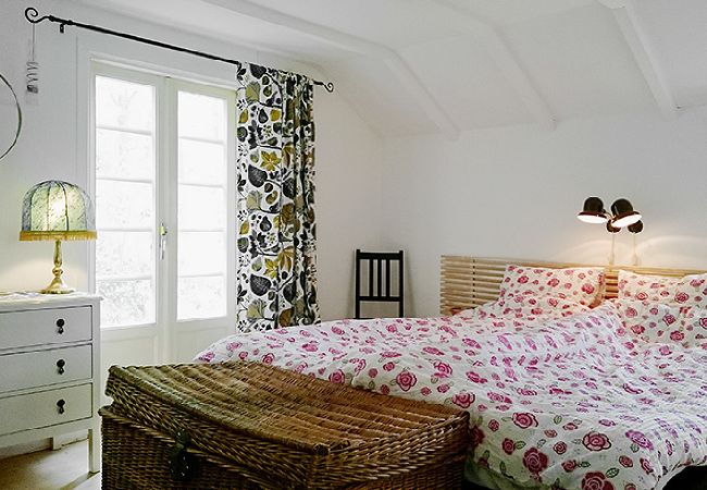 Ferienhaus in Röke - Urlaub an einem Waldsee in Skåne mit Boot Ferienhaus in Röke - Urlaub an einem Waldsee in Skåne mit Boot