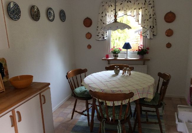 Ferienhaus in Hällingsjö - Urlaub an einem Badesee in Halland Ferienhaus in Hällingsjö - Urlaub an einem Badesee in Halland