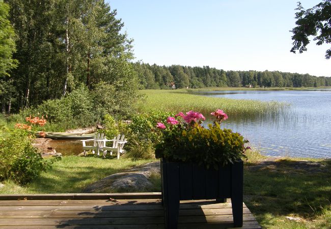 Ferienhaus in Säffle - Ferienhaus am See mit eigenem Badestrand