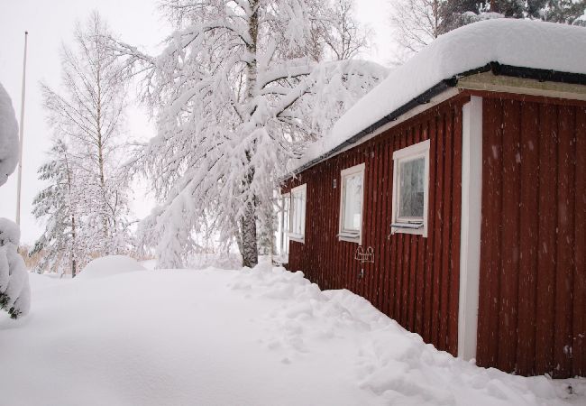 Ferienhaus in Säffle - Ferienhaus am See mit eigenem Badestrand