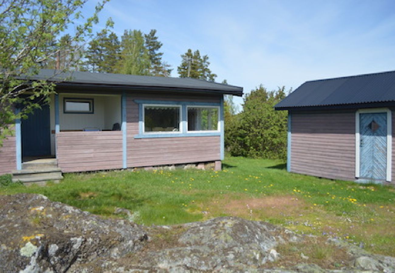 Ferienhaus in Vikbolandet - Ferienhaus in den Schären mit Seeblick in alle drei Richtungen
